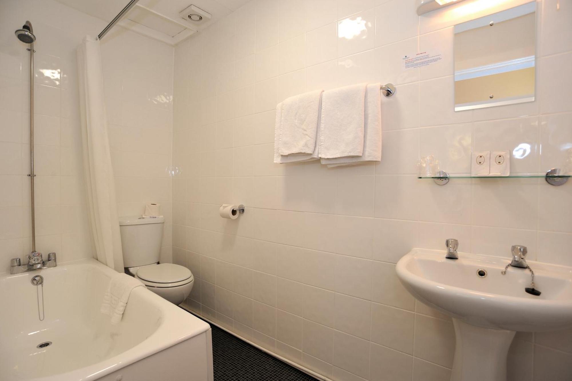 Twin Room with Sea View